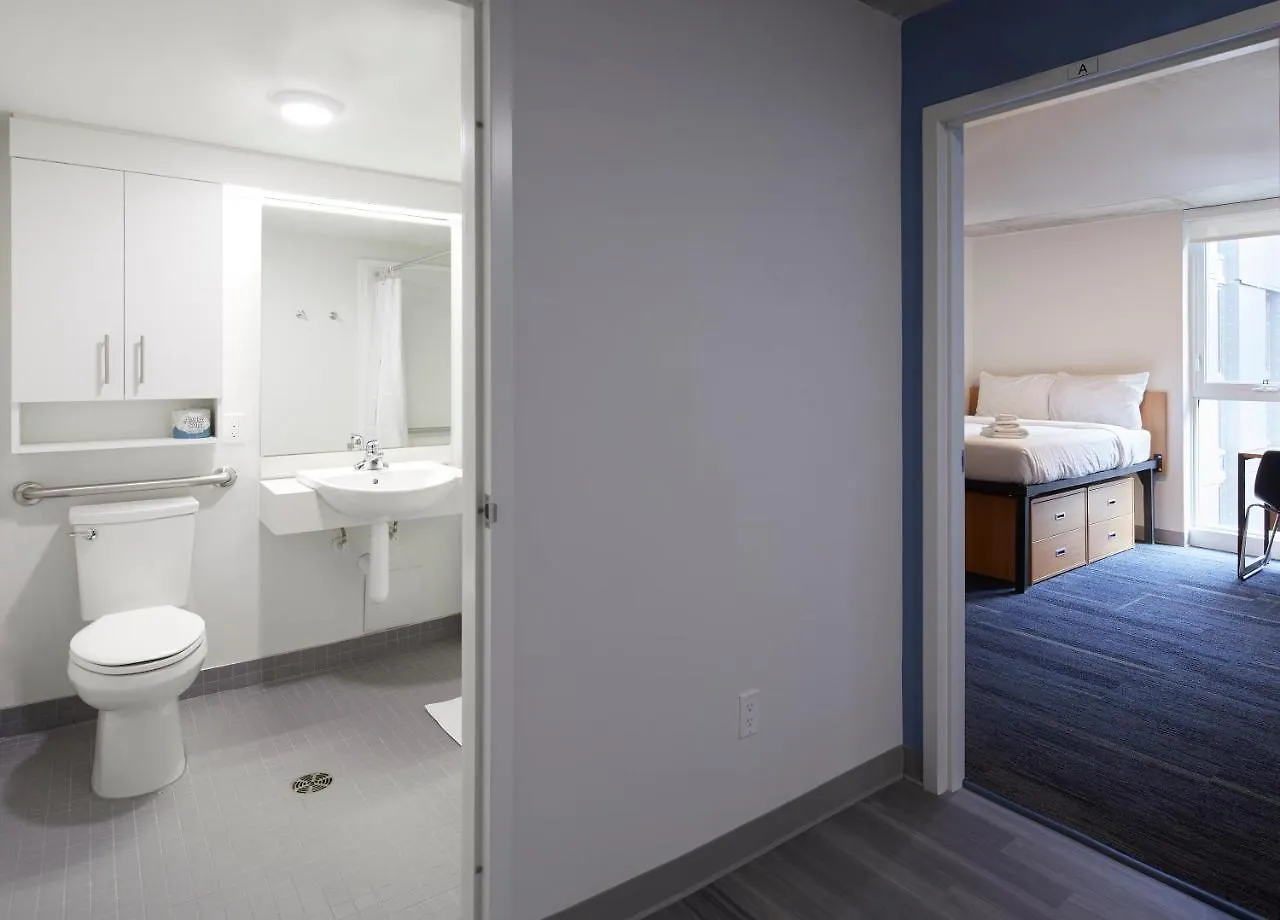 Campusone Student Residence Downtown Toronto Apart-hotel